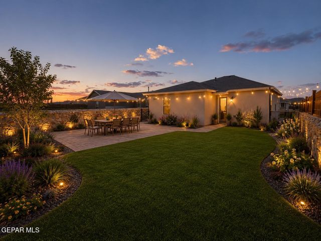 14545 Banana Yucca Avenue, Horizon City, TX 79928
