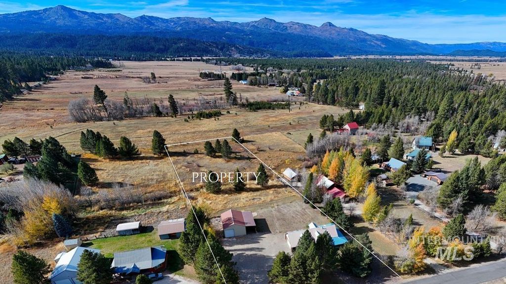 21 Willow Way, Cascade, ID 83611 photo 4