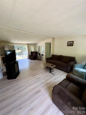 5022 Wrenn Drive, Denver, NC 28037