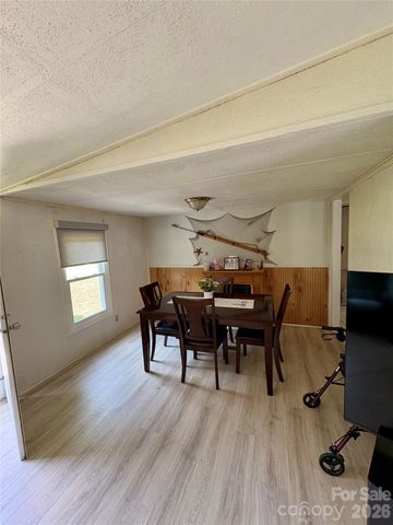5022 Wrenn Drive, Denver, NC 28037