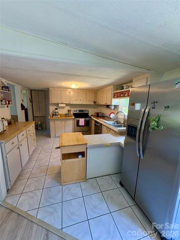 5022 Wrenn Drive, Denver, NC 28037