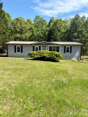 5022 Wrenn Drive, Denver, NC 28037
