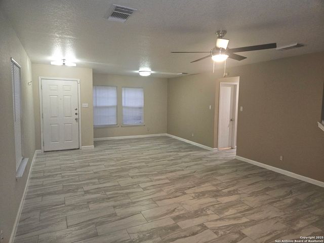 6418 FLATSTONE PASS, Converse, TX 78109