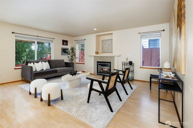 5329 S 319th Street, Auburn, WA 98001