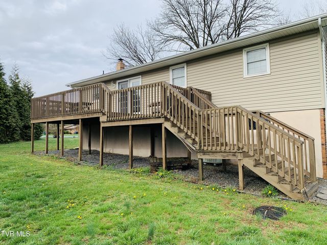 324 Bellehaven Drive, Bristol, VA 24201