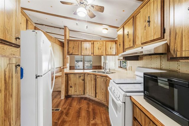 2440 MISSOURI AVENUE, St Cloud, FL 34769