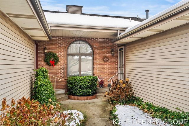 631 Spring Lane 6, Holland, MI 49423