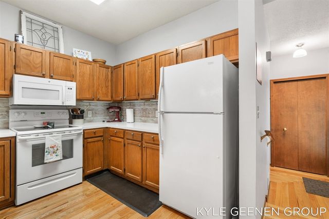 631 Spring Lane 6, Holland, MI 49423