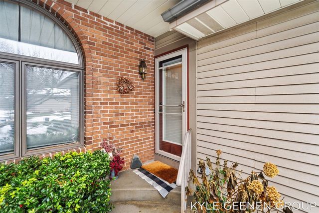 631 Spring Lane 6, Holland, MI 49423