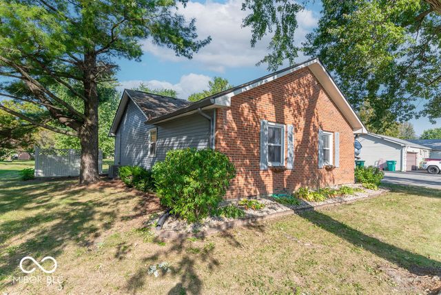 1020 S Green Street, Brownsburg, IN 46112