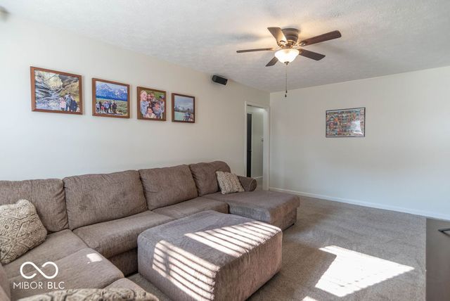 1020 S Green Street, Brownsburg, IN 46112