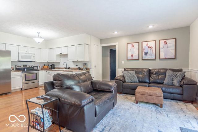 1020 S Green Street, Brownsburg, IN 46112