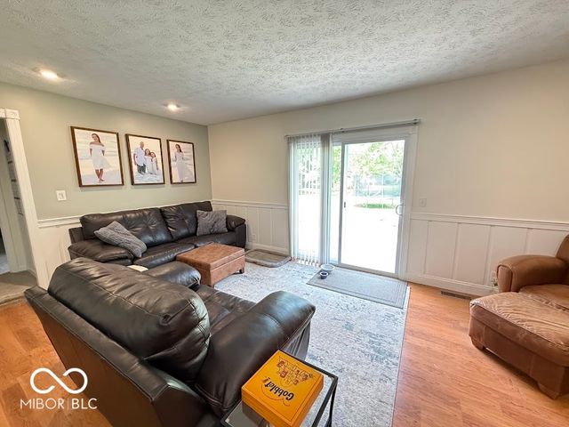 1020 S Green Street, Brownsburg, IN 46112