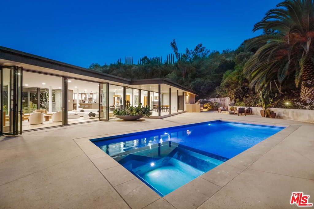 Image 29 of property listing at 9991 Liebe Drive, Beverly Hills, CA 90210