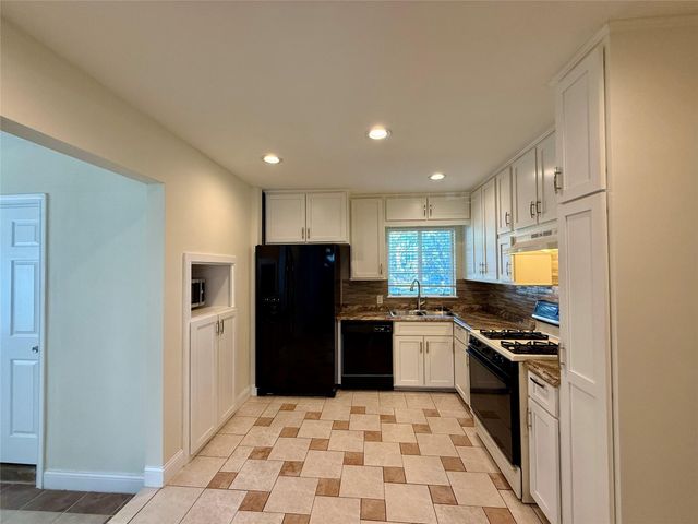 612 Hammack DR, Austin, TX 78752
