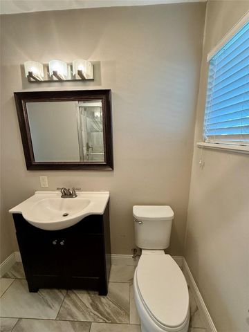 612 Hammack DR, Austin, TX 78752