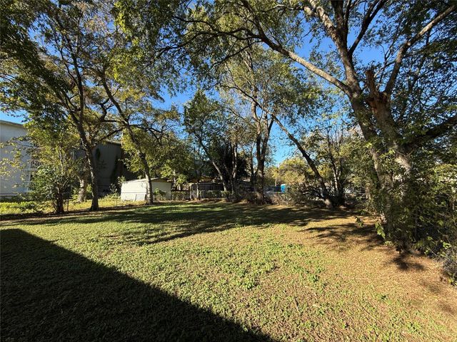 612 Hammack DR, Austin, TX 78752