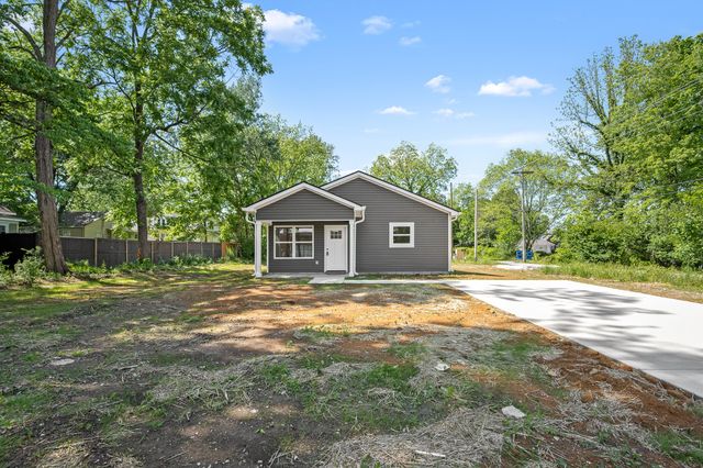 208 Decherd Street, W, Tullahoma, TN 37388