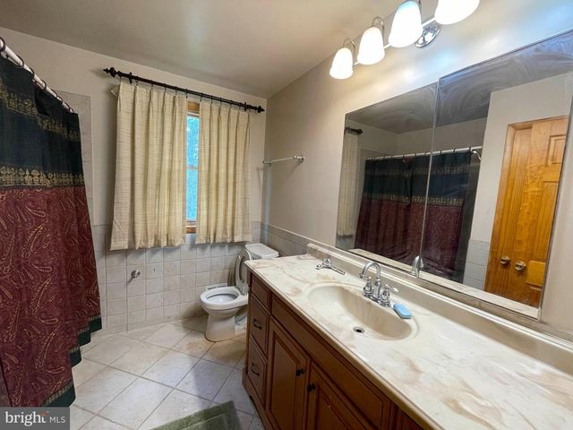 9207 GARDENIA RD, Baltimore, MD 21236