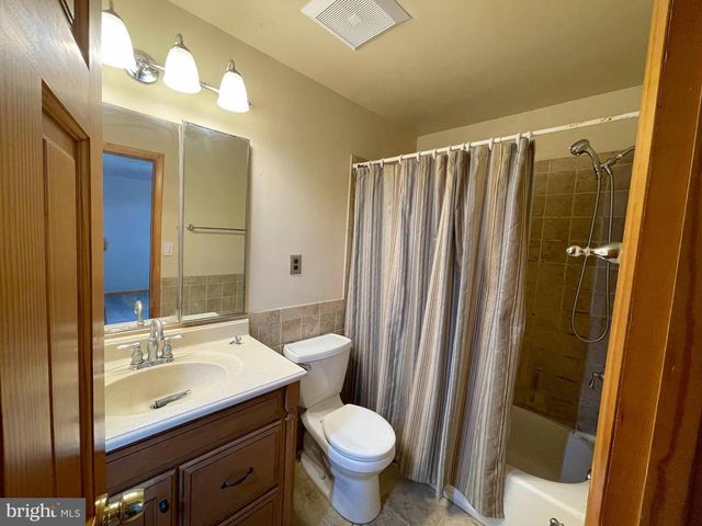 9207 GARDENIA RD, Baltimore, MD 21236