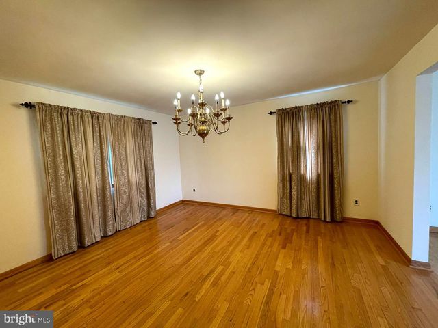9207 GARDENIA RD, Baltimore, MD 21236
