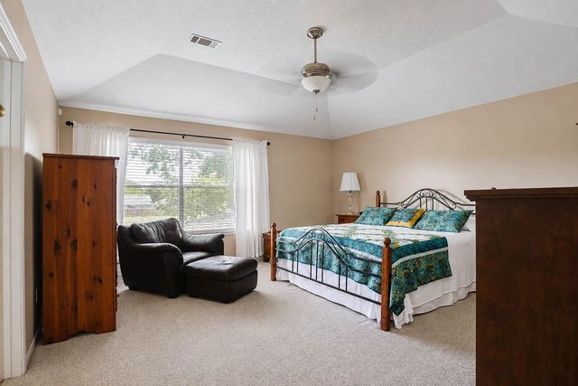 13327 Lynnville Drive, Houston, TX 77065