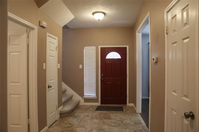 13327 Lynnville Drive, Houston, TX 77065