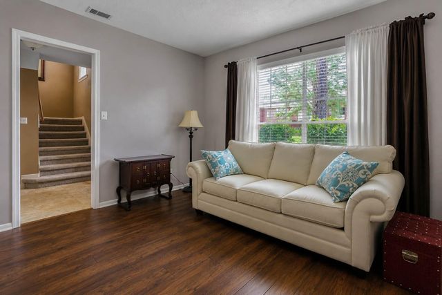 13327 Lynnville Drive, Houston, TX 77065
