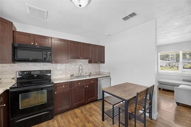 4421 W IOWA AVENUE, Tampa, FL 33616