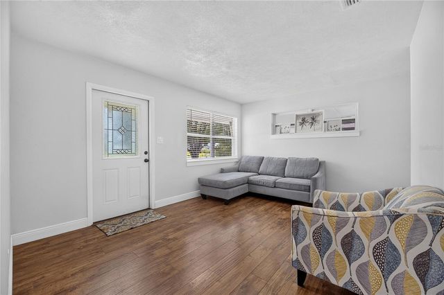 4421 W IOWA AVENUE, Tampa, FL 33616