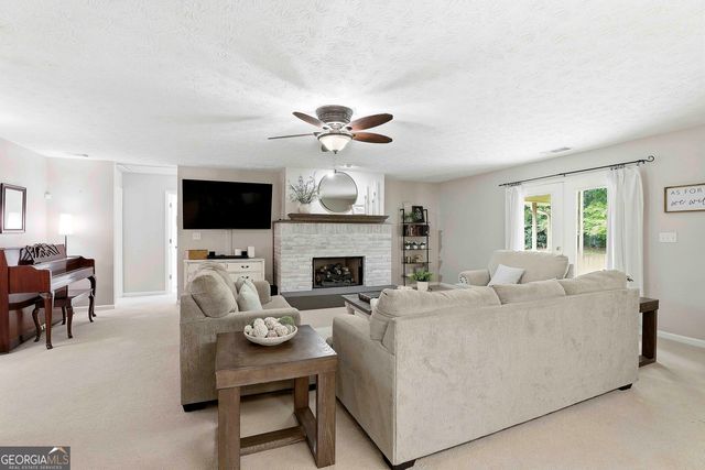 222 Lincoln Road, Tyrone, GA 30290