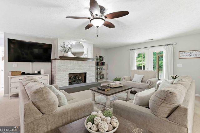 222 Lincoln Road, Tyrone, GA 30290