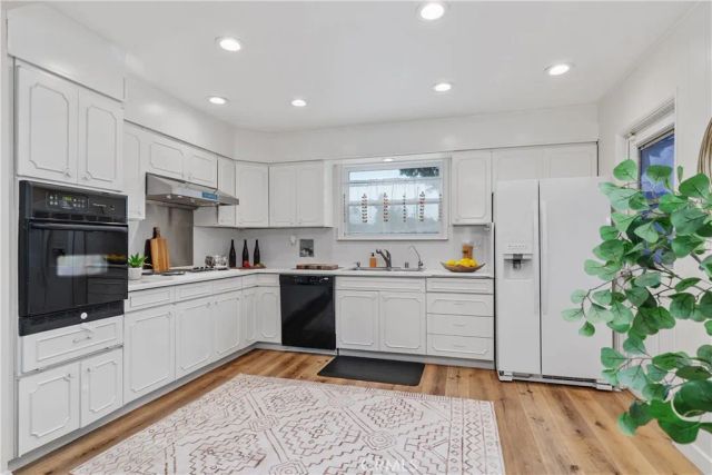 6136 E Rosebay, Long Beach, CA 90808