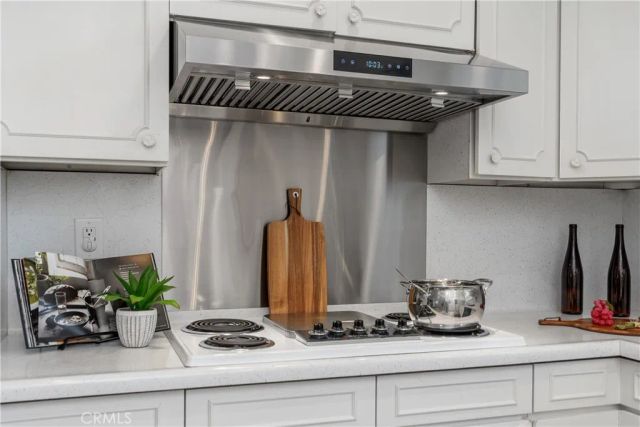 6136 E Rosebay, Long Beach, CA 90808