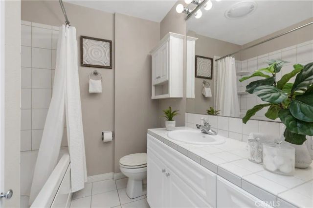 6136 E Rosebay, Long Beach, CA 90808