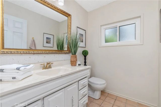 6136 E Rosebay, Long Beach, CA 90808