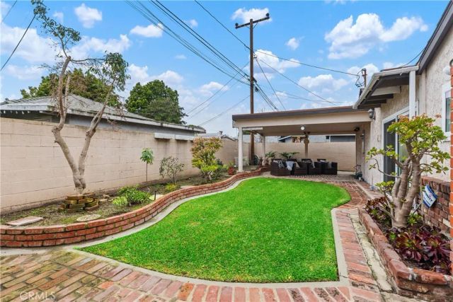 6136 E Rosebay, Long Beach, CA 90808