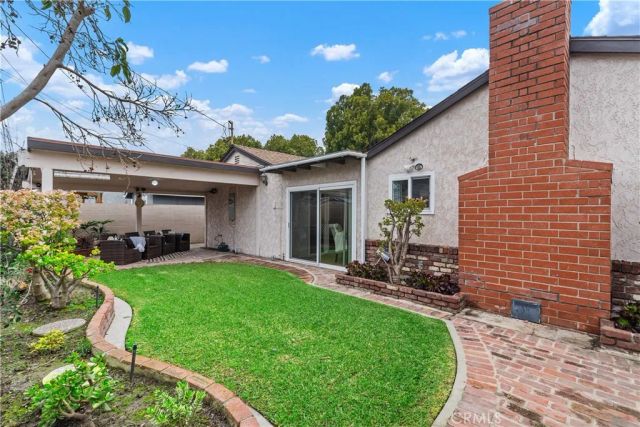 6136 E Rosebay, Long Beach, CA 90808