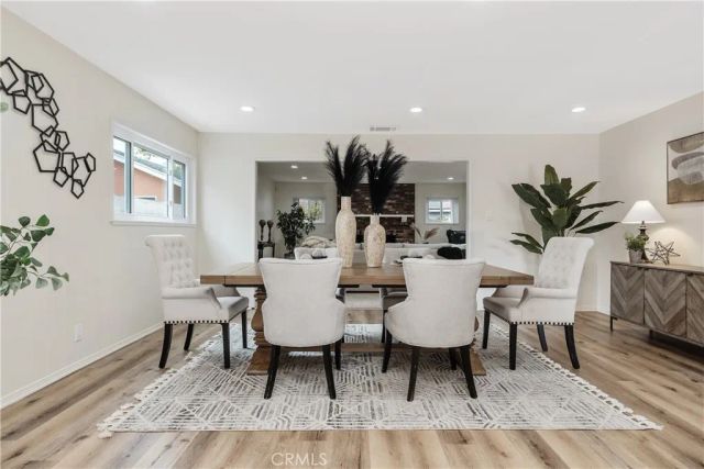 6136 E Rosebay, Long Beach, CA 90808