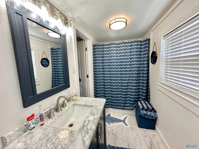 17659 Elk Estates Road, Athens, AL 35614