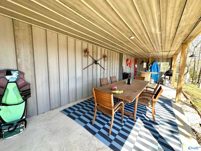 17659 Elk Estates Road, Athens, AL 35614