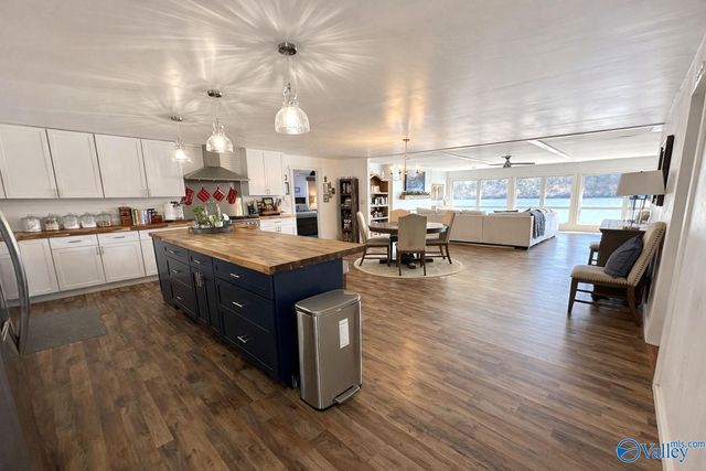 17659 Elk Estates Road, Athens, AL 35614