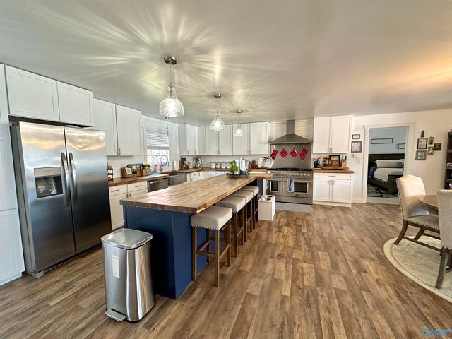 17659 Elk Estates Road, Athens, AL 35614