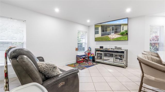 132 CHESTNUT CIRCLE, Royal Palm Beach, FL 33411