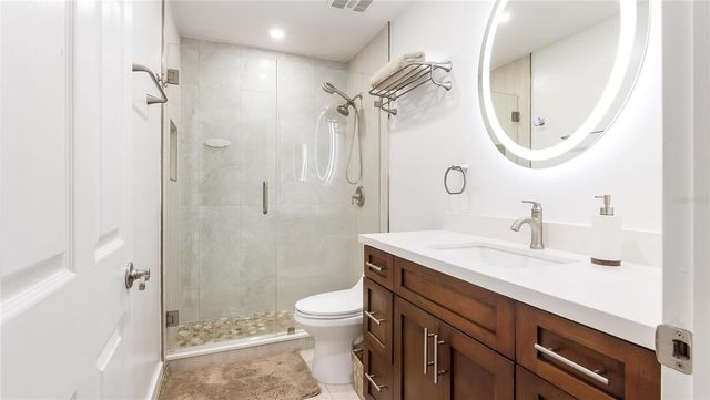 132 CHESTNUT CIRCLE, Royal Palm Beach, FL 33411