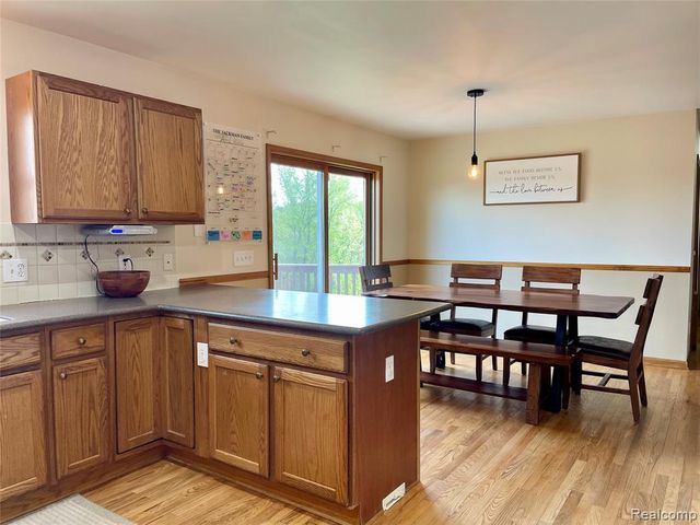3914 Golf Vista Drive, Lapeer, MI 48446