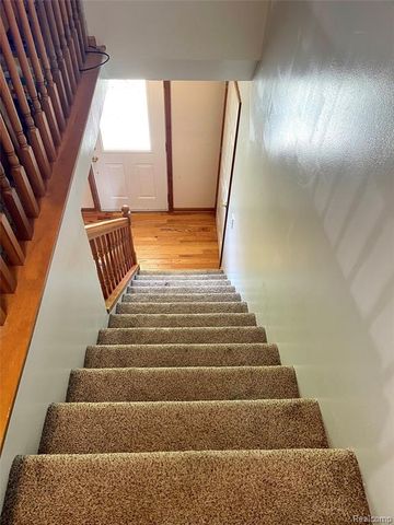 3914 Golf Vista Drive, Lapeer, MI 48446