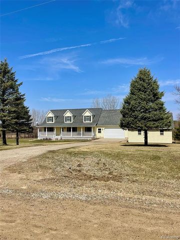 3914 Golf Vista Drive, Lapeer, MI 48446