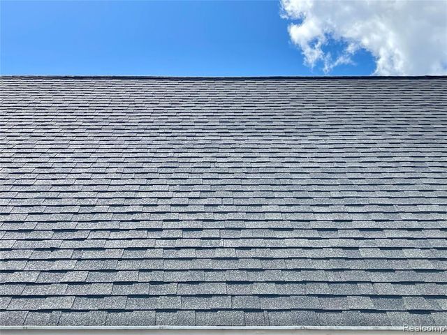 3914 Golf Vista Drive, Lapeer, MI 48446