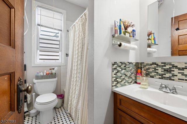 38 Prospect St, Bloomfield Twp., NJ 07003